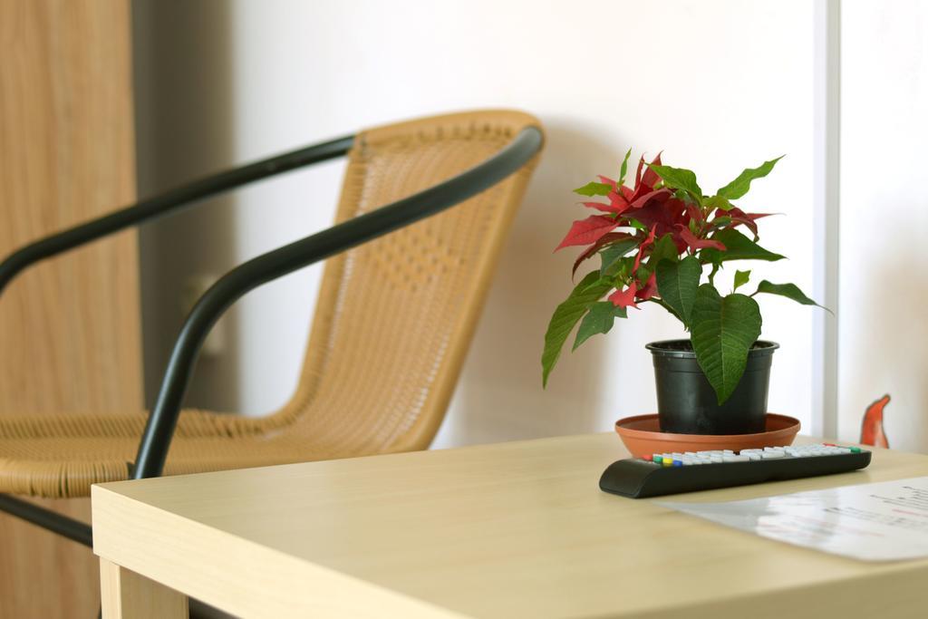Citadel Hostel Алба Юлия Екстериор снимка